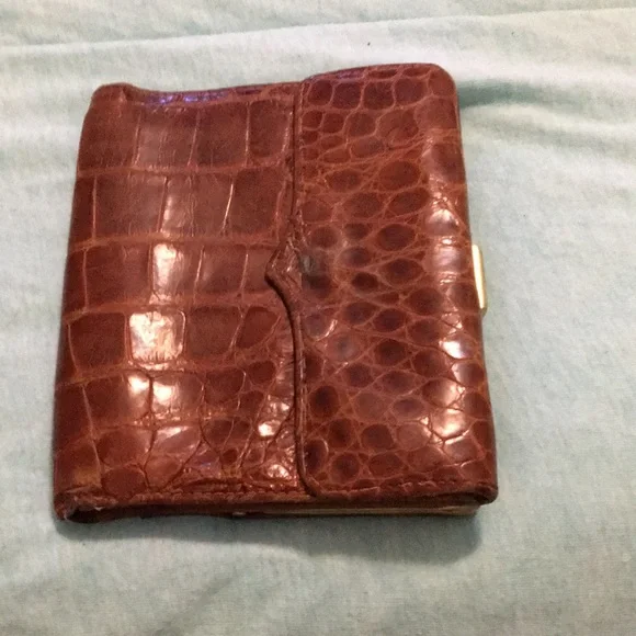 Lana Marks alligator wallet - Picture 8 of 8